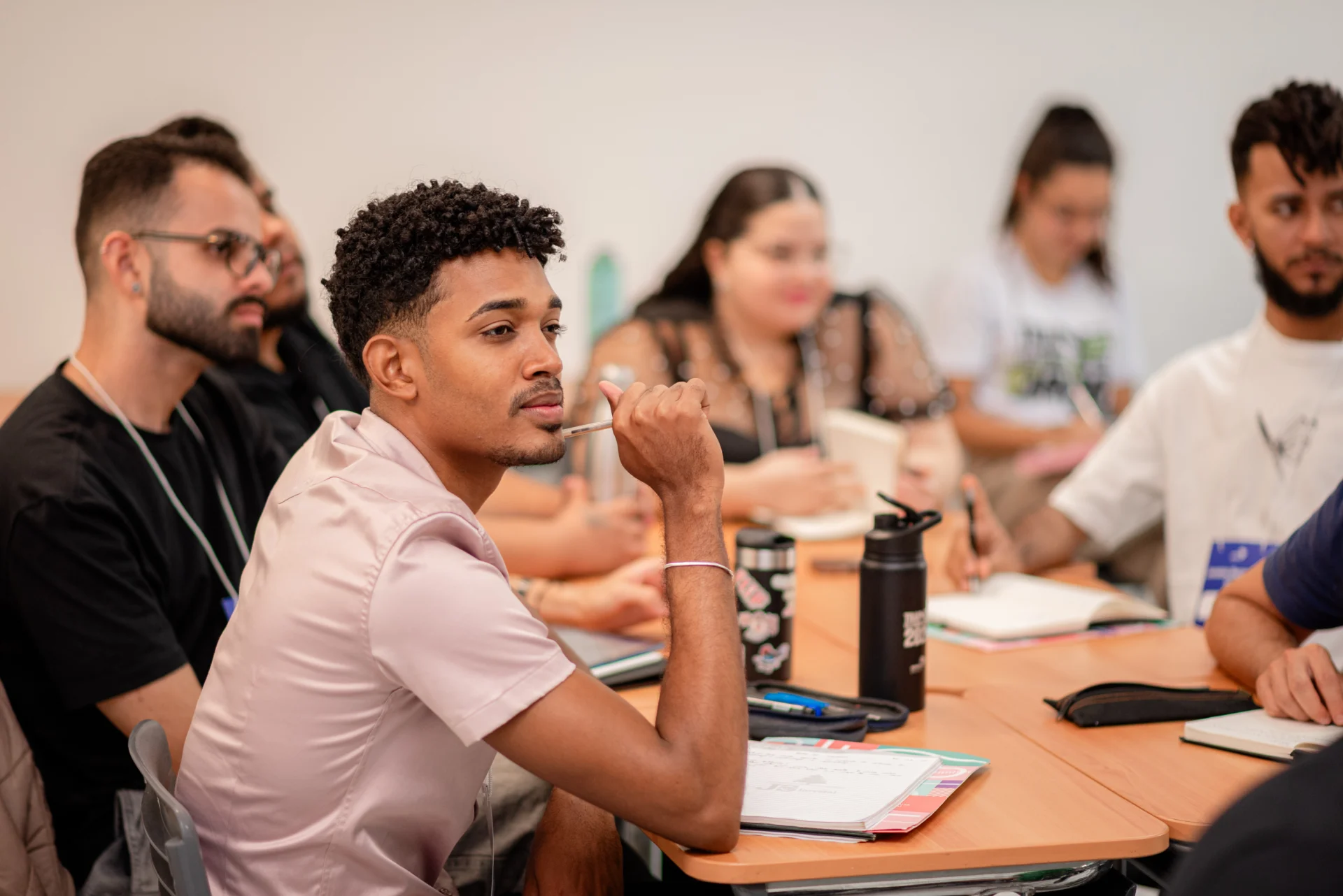 Perfil de liderança pode ser desenvolvido na graduação, em atividades extracurriculares